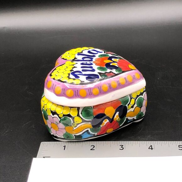 Puebla Mexico Signed Pottery Lidded Dish Handmade Trinket Jewelry Heart Flowers - Picture 9 of 10